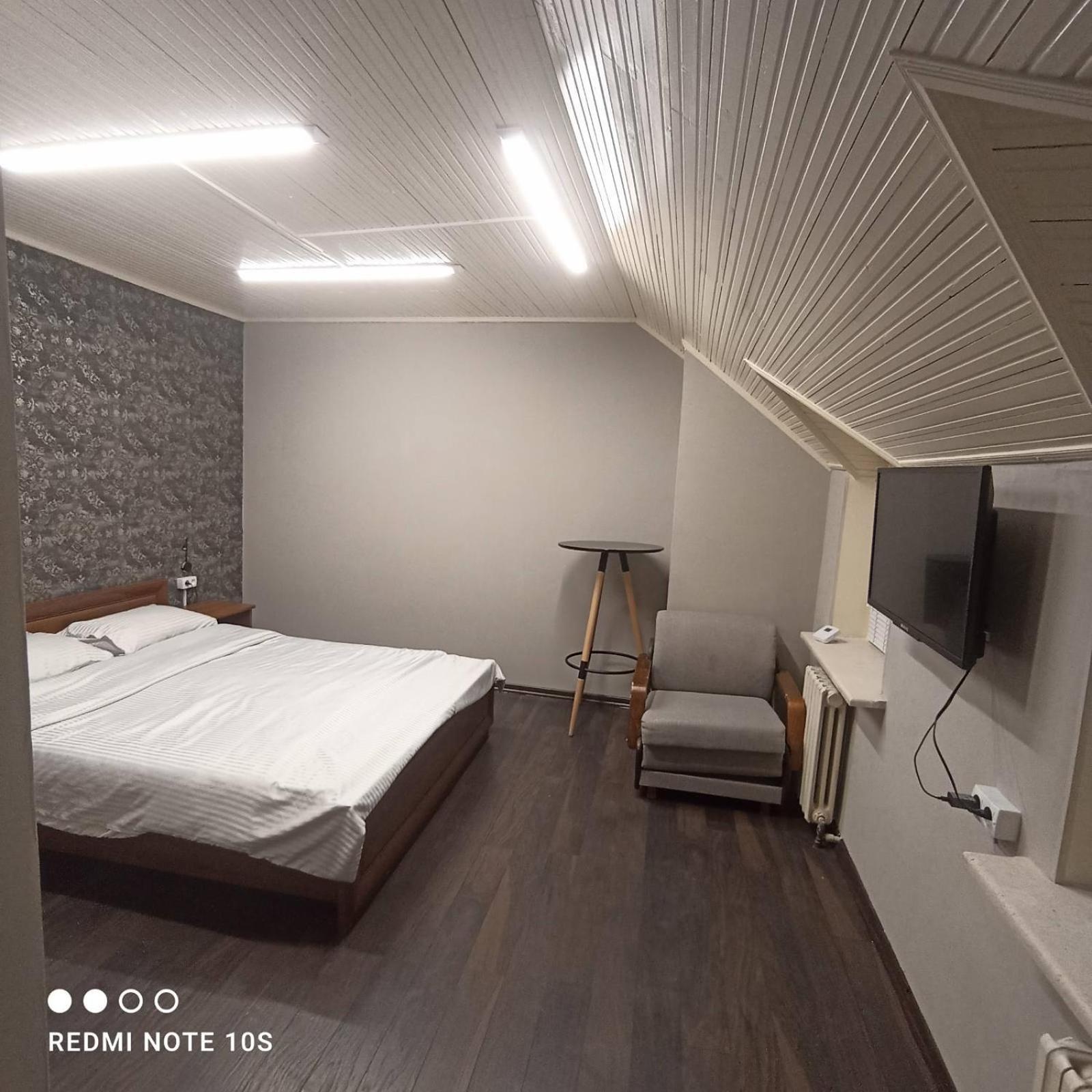Friends Hostel Kiszyniów Zewnętrze zdjęcie