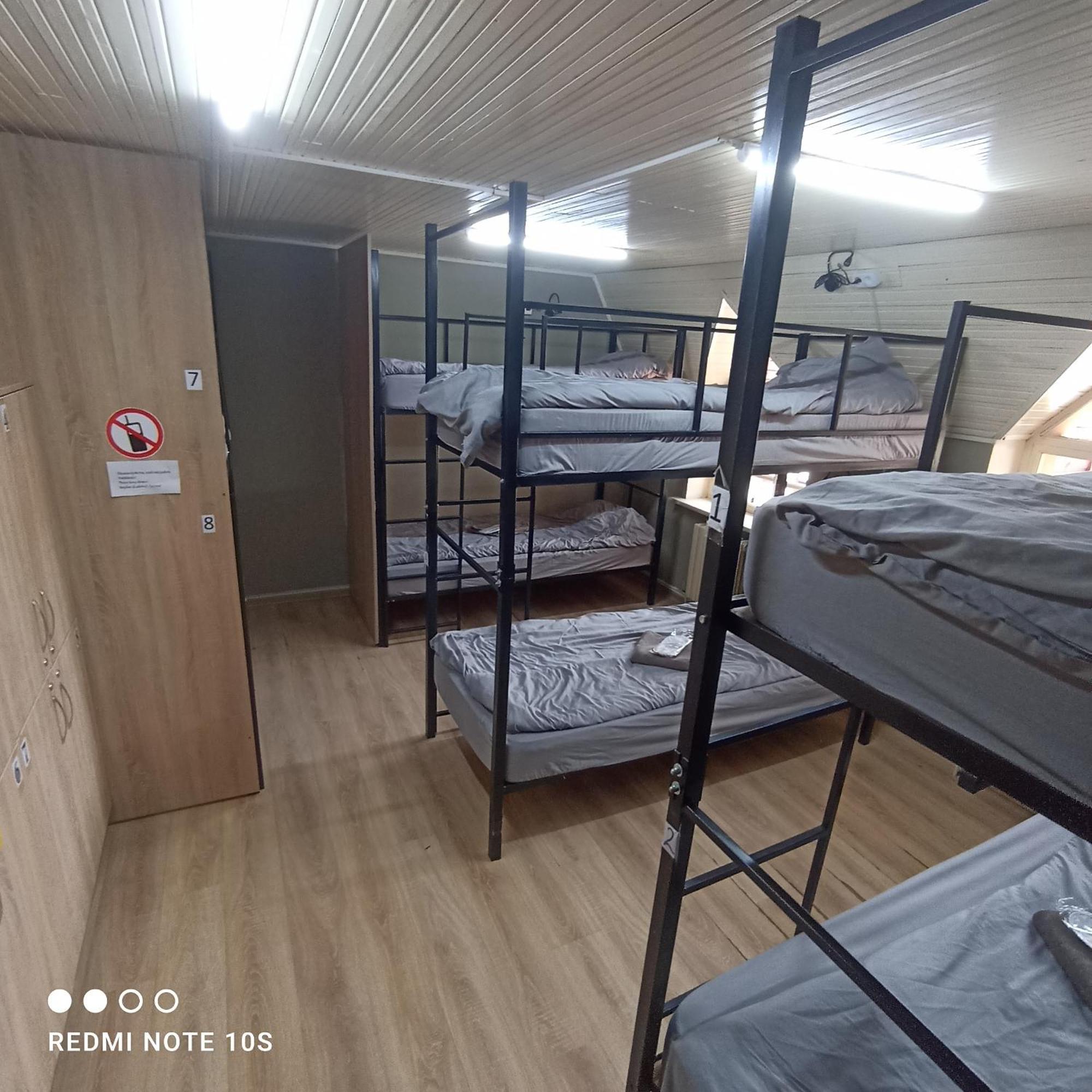 Friends Hostel Kiszyniów Zewnętrze zdjęcie