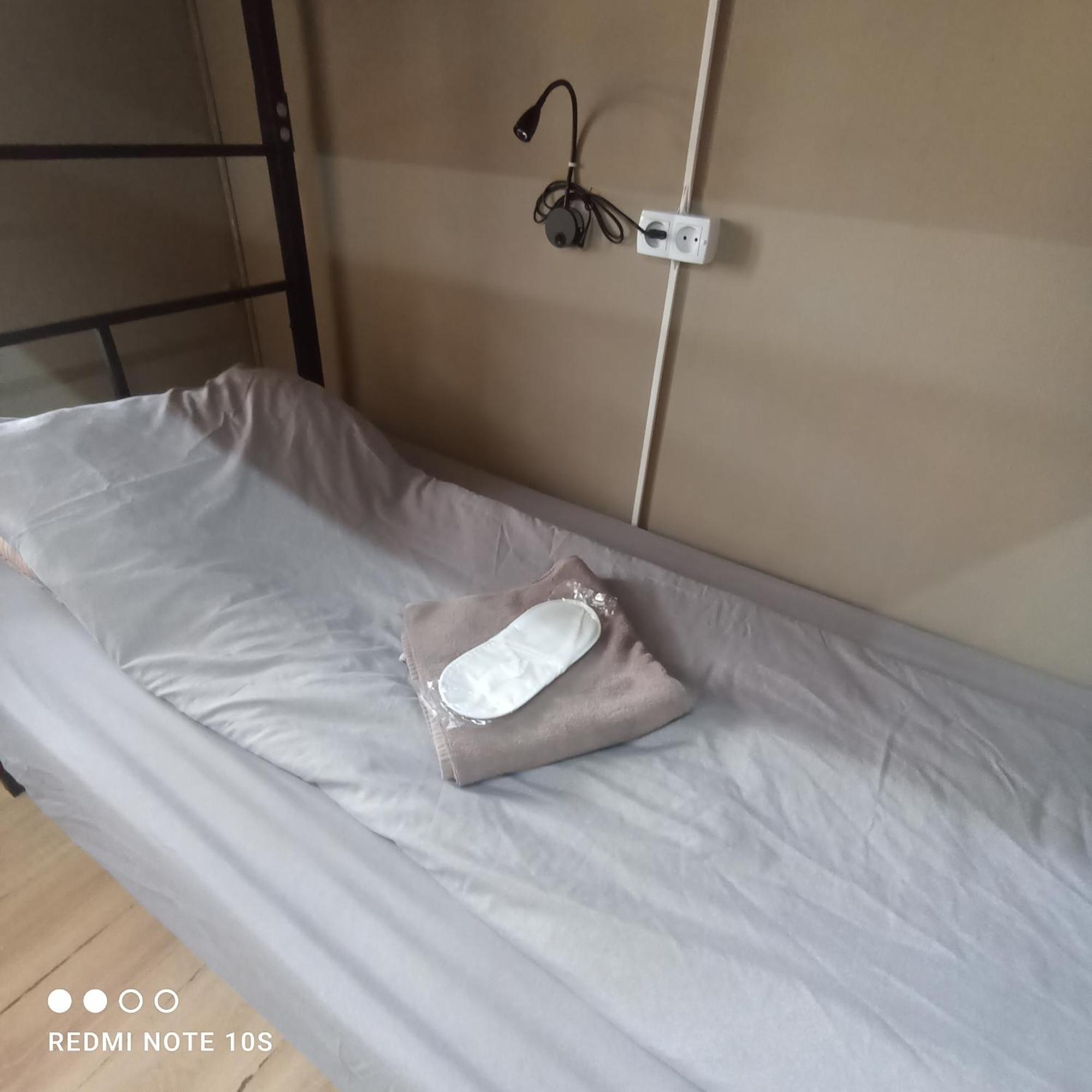 Friends Hostel Kiszyniów Zewnętrze zdjęcie